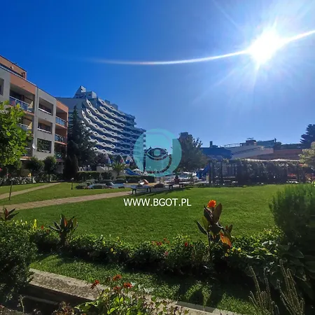 Trakia Plaza Apartman Napospart
